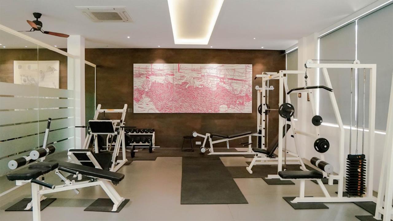 K Gallery Hotel Pasuruan Ngoại thất bức ảnh